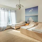 Baltic - Bartek 3*