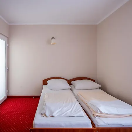 Baltic - Bartek 3*