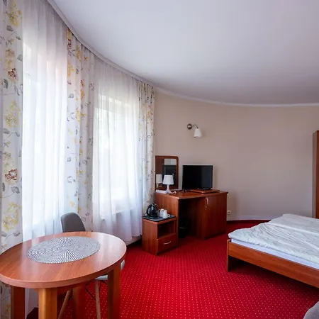 Baltic - Bartek 3* ريفال