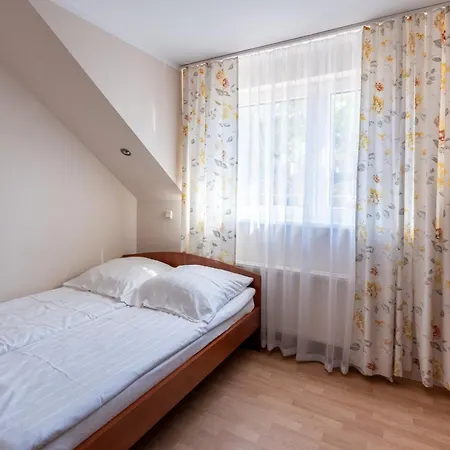 Baltic - Bartek 3* ريفال